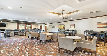 Best Western Plus Heritage Inn