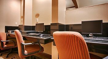 Best Western Plus Heritage Inn