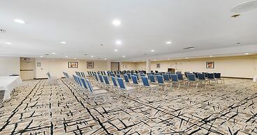 Best Western Plus Heritage Inn