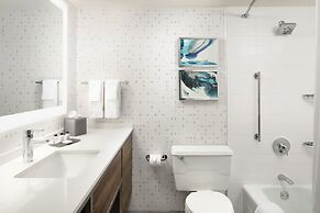 Crowne Plaza Houston Med Ctr-Galleria Area by IHG