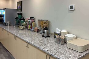 Quality Inn & Conference Centre Downtown