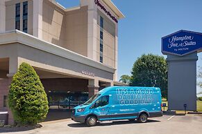 Hampton Inn & Suites Nashville-Airport