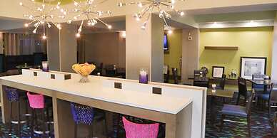 Hampton Inn & Suites Nashville-Airport