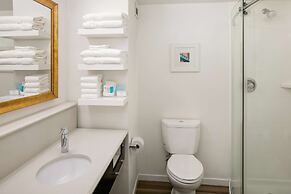 Hampton Inn & Suites Nashville-Airport