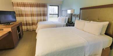 Hampton Inn & Suites Nashville-Airport
