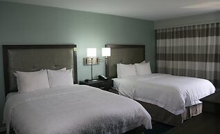 Hampton Inn & Suites Nashville-Airport