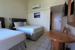 La Concha Beach Hotel & Club