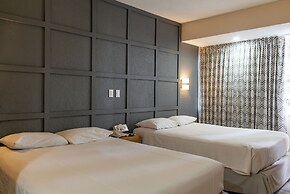 La Concha Beach Hotel & Club