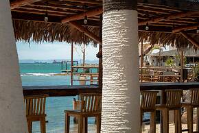 La Concha Beach Hotel & Club