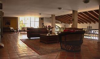 La Concha Beach Hotel & Club