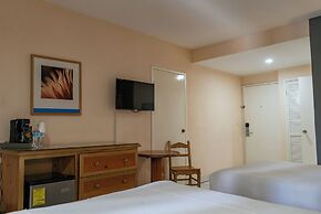 La Concha Beach Hotel & Club