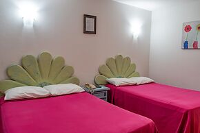 La Concha Beach Hotel & Club