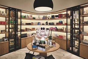 The Miami Beach EDITION