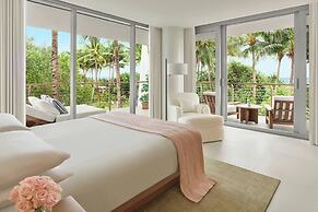 The Miami Beach EDITION