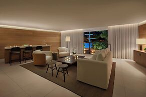 The Miami Beach EDITION