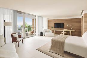 The Miami Beach EDITION