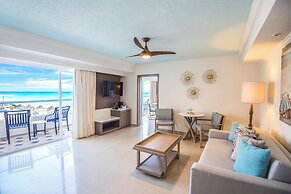 Sunscape Cancun All-Inclusive Resort & Spa by Hyatt