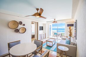 Wyndham Alltra Cancun All Inclusive Resort