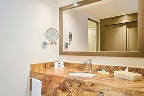 Wyndham Alltra Cancun All Inclusive Resort