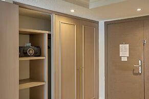 Wyndham Alltra Cancun All Inclusive Resort