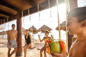 Wyndham Alltra Cancun All Inclusive Resort