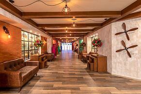 Wyndham Alltra Cancun All Inclusive Resort