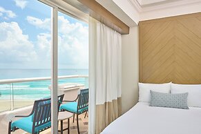 Wyndham Alltra Cancun All Inclusive Resort