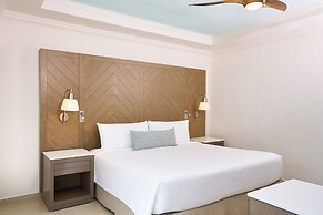 Sunscape Cancun All-Inclusive Resort & Spa by Hyatt