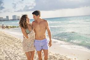 Wyndham Alltra Cancun All Inclusive Resort
