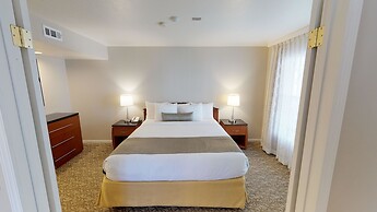 Chase Suite Hotel Newark-Fremont