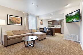 Chase Suite Hotel Newark-Fremont