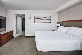 DoubleTree by Hilton Fullerton
