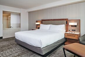 DoubleTree by Hilton Fullerton
