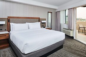 DoubleTree by Hilton Fullerton