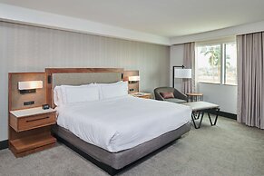 DoubleTree by Hilton Fullerton