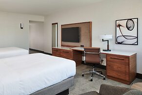 DoubleTree by Hilton Fullerton