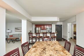 DoubleTree by Hilton Fullerton