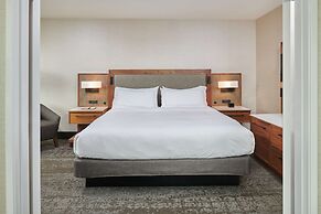 DoubleTree by Hilton Fullerton