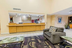 La Quinta Inn & Suites by Wyndham Ft Lauderdale Cypress Cr