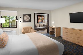 Ashland Hills Hotel & Suites