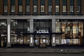 Vogue Hotel Montreal Downtown, Curio Collection by Hilton
