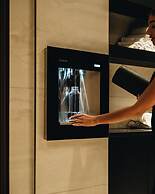 Vogue Hotel Montreal Downtown, Curio Collection by Hilton