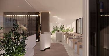 Vogue Hotel Montreal Downtown, Curio Collection by Hilton