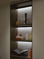 Vogue Hotel Montreal Downtown, Curio Collection by Hilton