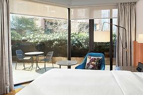 Metropolitan Hotel Vancouver