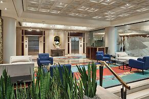 Metropolitan Hotel Vancouver