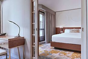 Metropolitan Hotel Vancouver