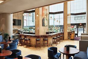 Metropolitan Hotel Vancouver