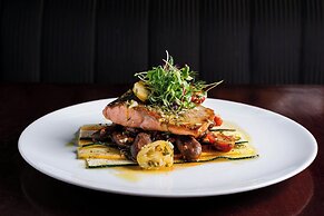 Metropolitan Hotel Vancouver