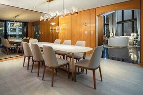 Metropolitan Hotel Vancouver